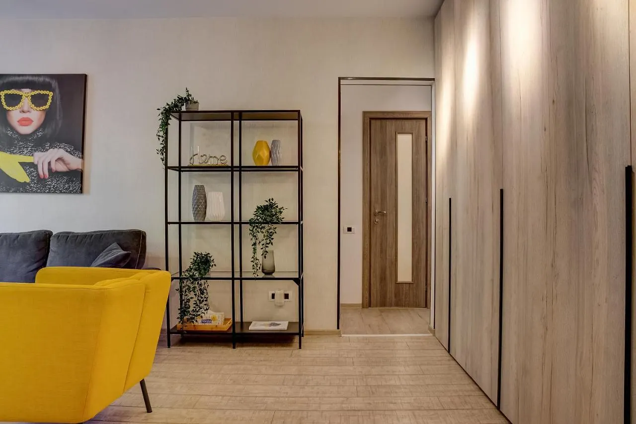 Apartment Chanttal Luxury - University Bucharest Romania